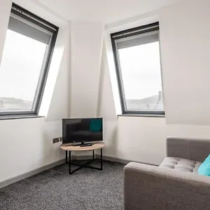 Modern 1 Bed Budget In Apartment